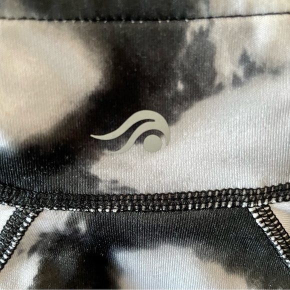 Ideology Sky High Tie Dye Zip Up Performance Jacket Size S EUC - Picture 4 of 13